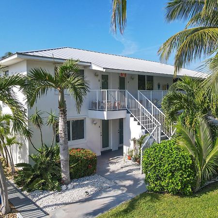 Sunshine Shores Boutique Apartments Palm Beach Shores Εξωτερικό φωτογραφία