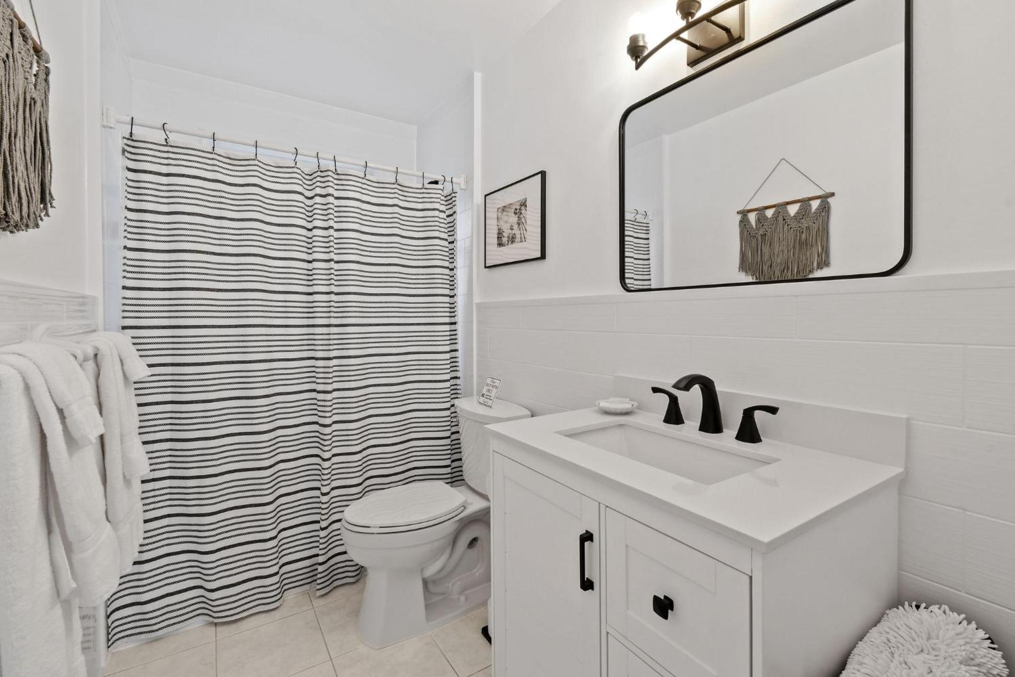 Sunshine Shores Boutique Apartments Palm Beach Shores Εξωτερικό φωτογραφία