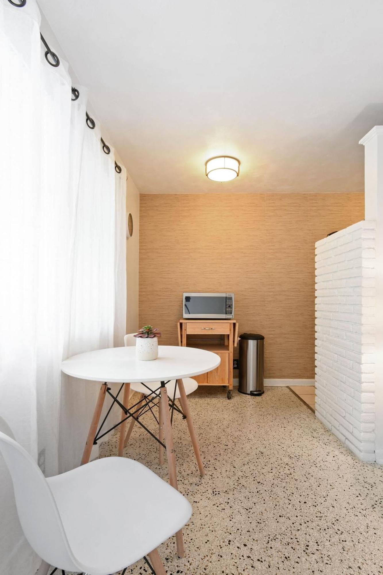 Sunshine Shores Boutique Apartments Palm Beach Shores Εξωτερικό φωτογραφία