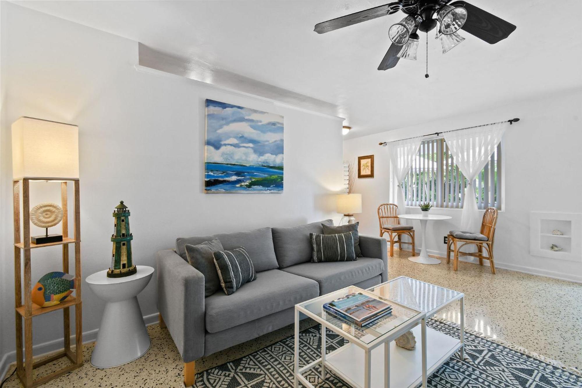 Sunshine Shores Boutique Apartments Palm Beach Shores Εξωτερικό φωτογραφία