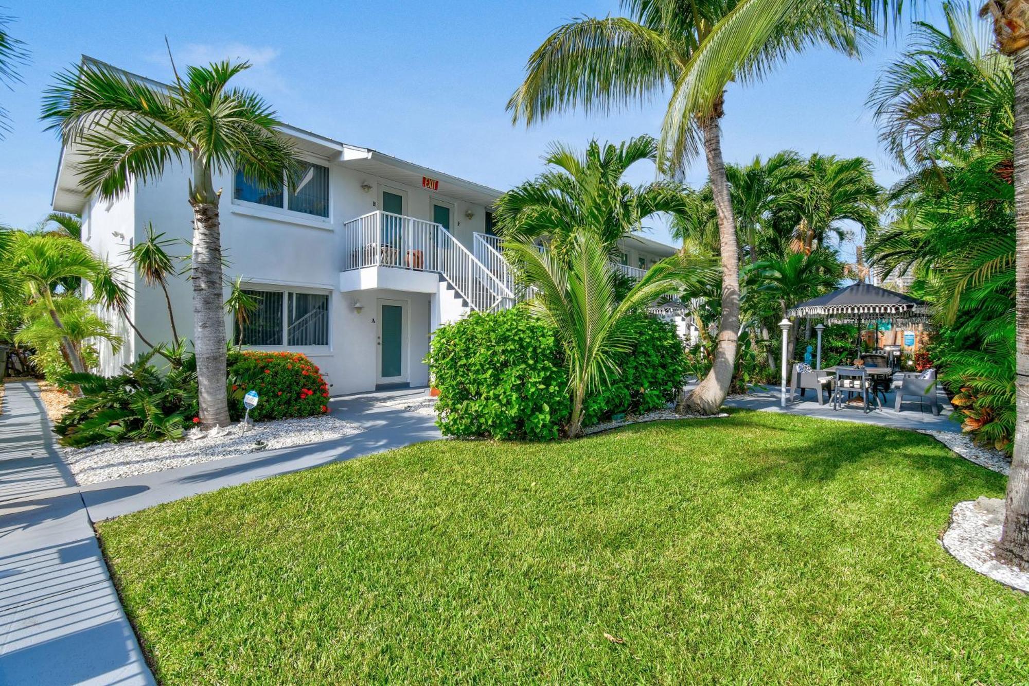 Sunshine Shores Boutique Apartments Palm Beach Shores Εξωτερικό φωτογραφία